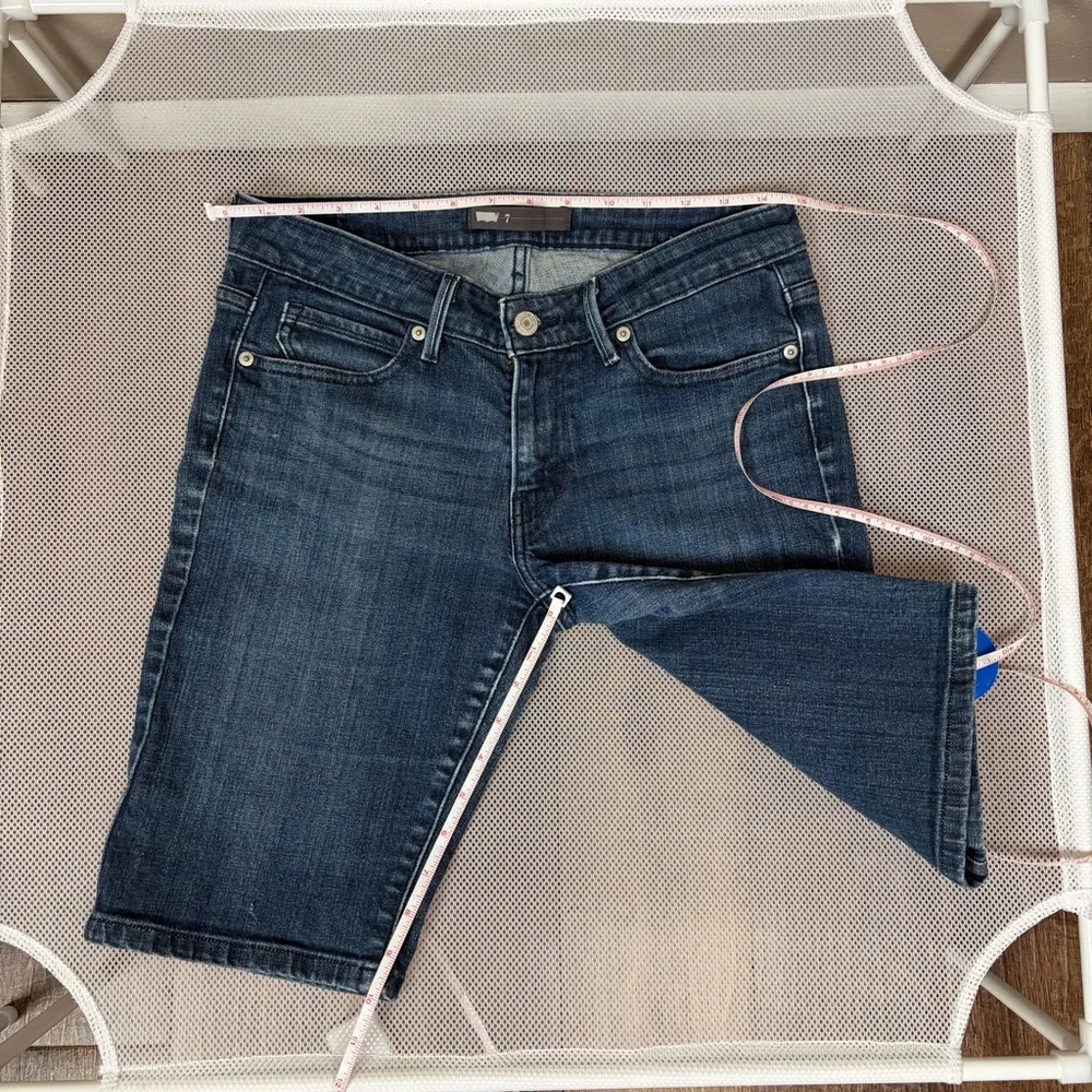 Levi’s 511 Slim Jean Shorts Dark Wash Denim 28 Low Rise Bermuda Cutoff Like New